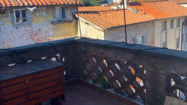 elegante-appartamento-duplex-lucca-terrazzo-panoramico_15