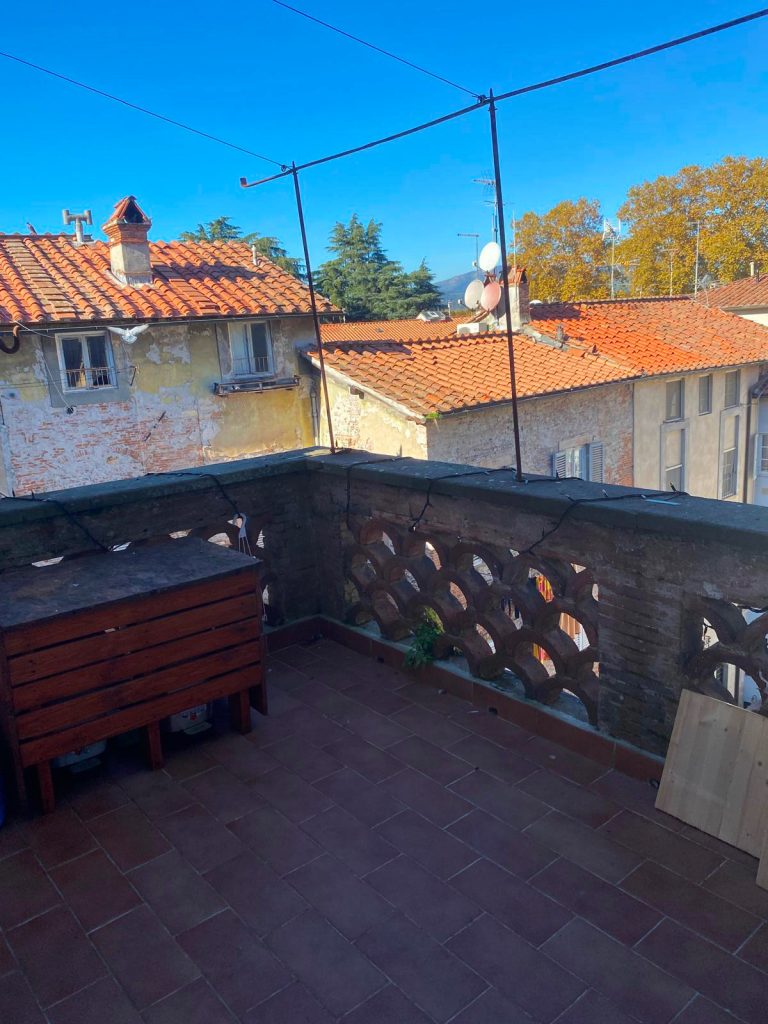 elegante-appartamento-duplex-lucca-terrazzo-panoramico_15